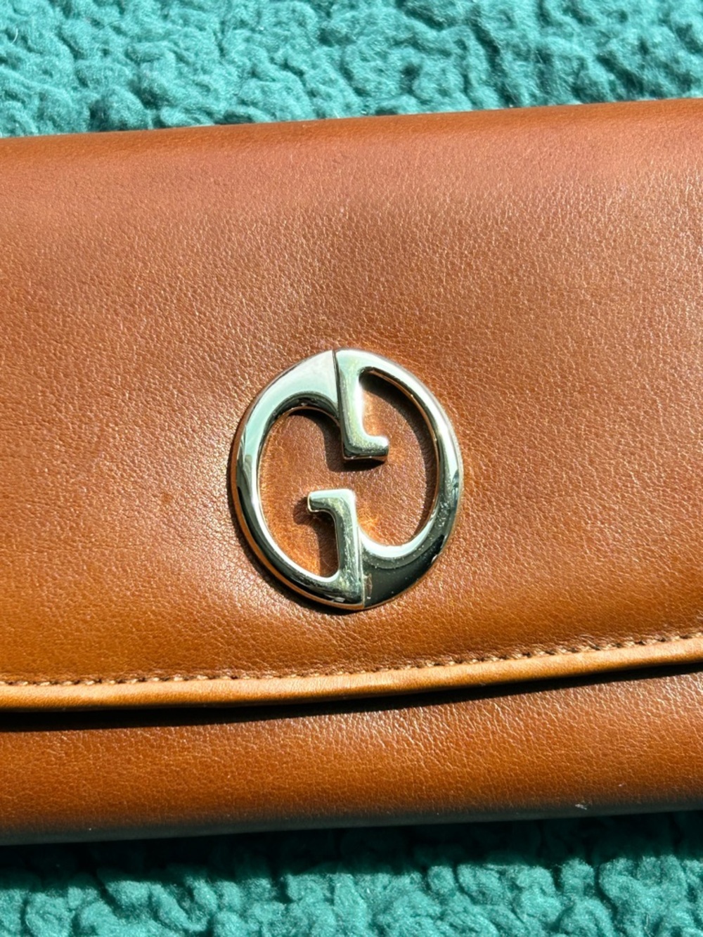 NWT Authentic Gucci Smooth Calf Leather 1970 GG Flap Clutch Wallet Girgeous! - Picture 2 of 8